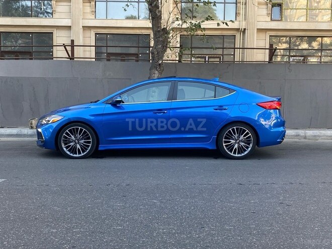 Hyundai Elantra 2017, 64,374 km - 1.6 л - Bakı