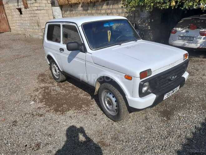 LADA (VAZ) Niva 1999, 225,000 km - 1.8 l - Yevlax