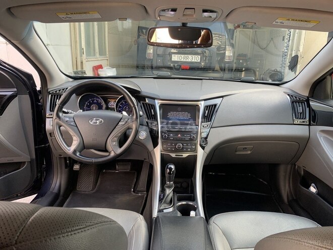 Hyundai Sonata 2014, 76,800 km - 2.0 л - Quba