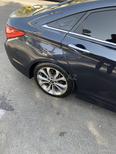 Hyundai Sonata 2014, 76,800 km - 2.0 л - Quba