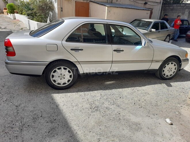 Mercedes C 180 1997, 228,000 km - 1.8 l - Bakı