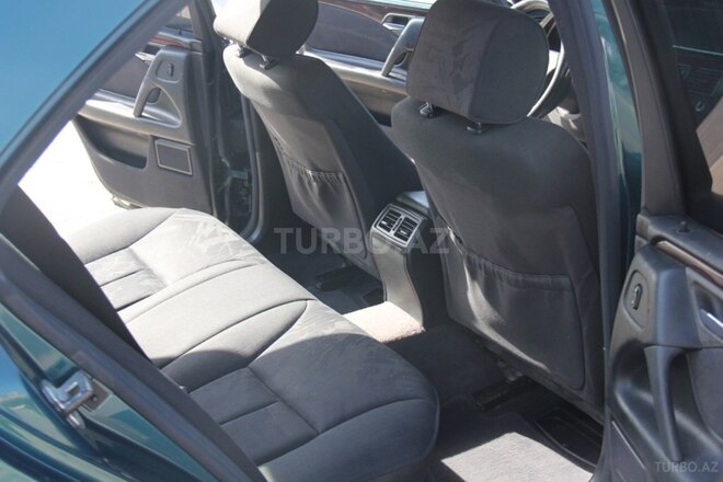 Mercedes E 230 1997, 329,000 km - 2.3 l - Bakı