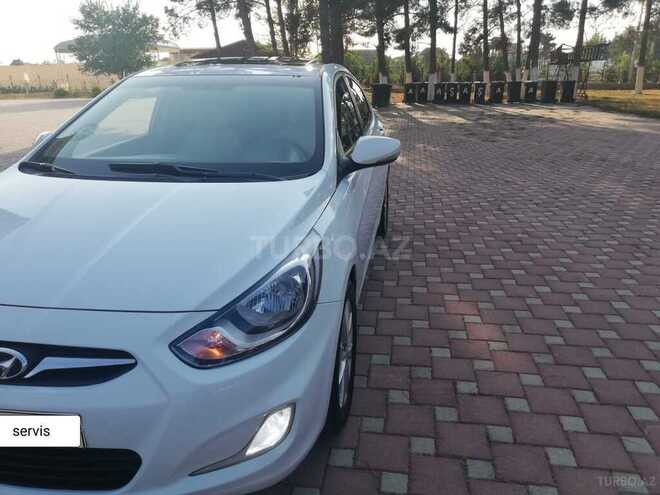 Hyundai Accent 2011, 138,000 km - 1.6 l - Şirvan