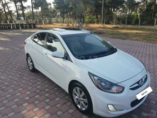 Hyundai Accent 2011, 138,000 km - 1.6 l - Şirvan