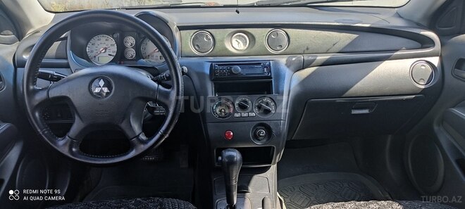Mitsubishi Outlander 2002, 190,000 km - 2.4 l - Bakı
