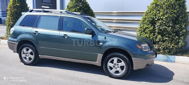 Mitsubishi Outlander 2002, 190,000 km - 2.4 l - Bakı