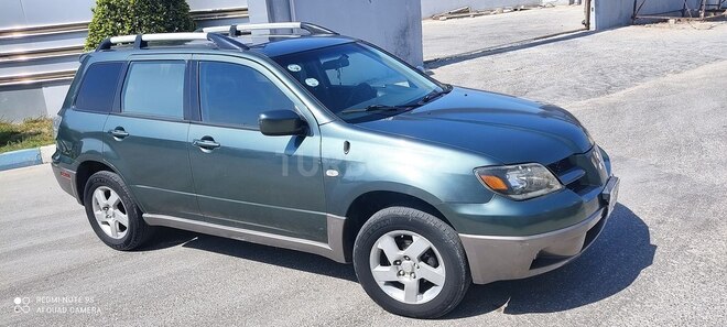 Mitsubishi Outlander 2002, 190,000 km - 2.4 l - Bakı