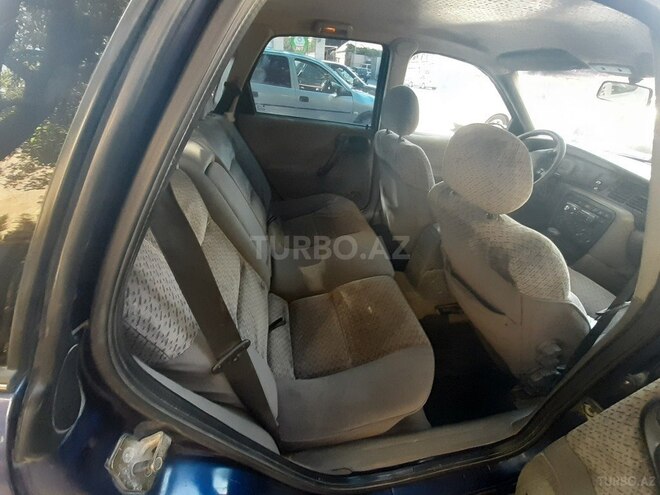 Opel Vectra 1995, 235,000 km - 2.0 l - Bakı