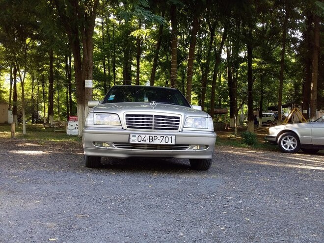 Mercedes C 200 1998, 325,251 km - 2.0 l - Ağcabədi