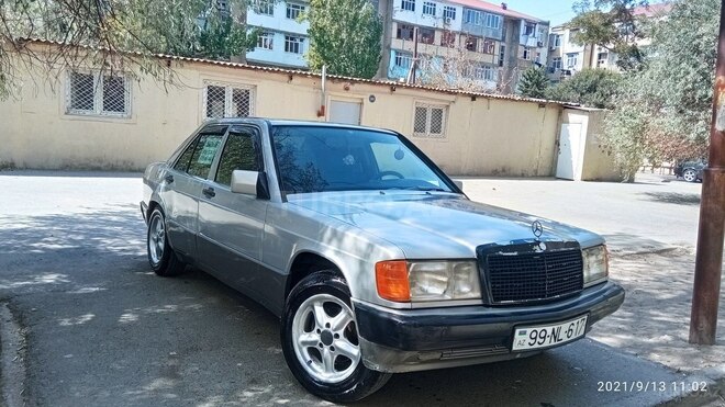 Mercedes 190 1989, 178,752 km - 2.0 l - Sumqayıt