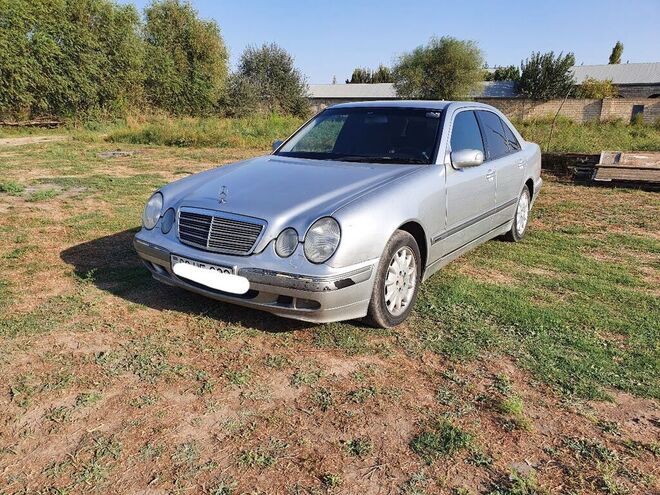 Mercedes E 220 1999, 511,000 km - 2.2 l - İmişli