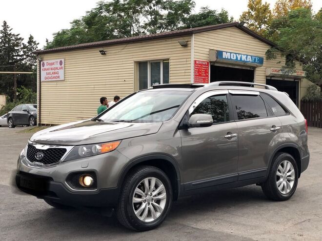 Kia Sorento 2010, 135,477 km - 2.0 l - Bakı