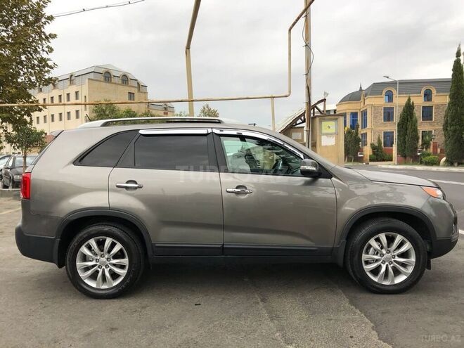 Kia Sorento 2010, 135,477 km - 2.0 l - Bakı