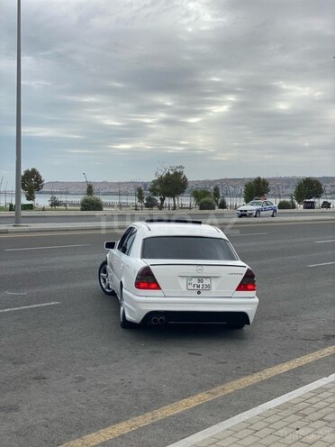 Mercedes C 230 1999, 238,000 km - 2.3 l - Bakı