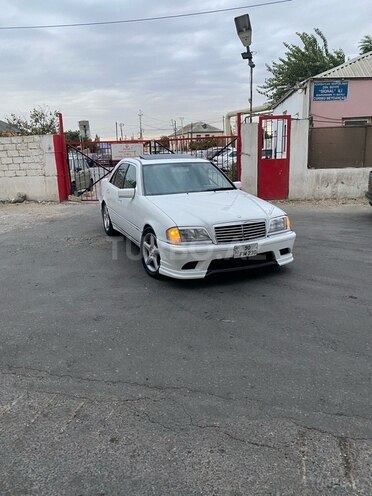 Mercedes C 230 1999, 238,000 km - 2.3 l - Bakı