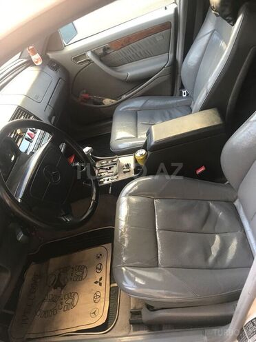 Mercedes C 230 1999, 238,000 km - 2.3 l - Bakı