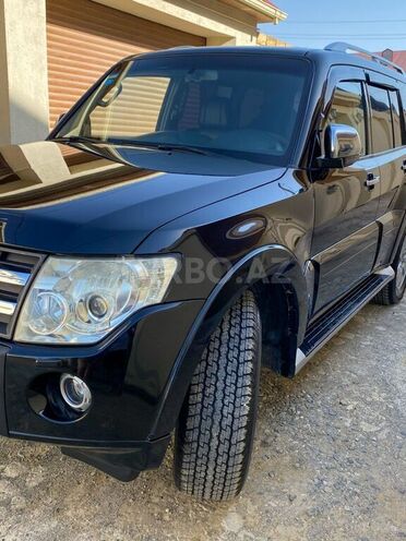 Mitsubishi Pajero 2007, 179,000 km - 3.0 л - Bakı