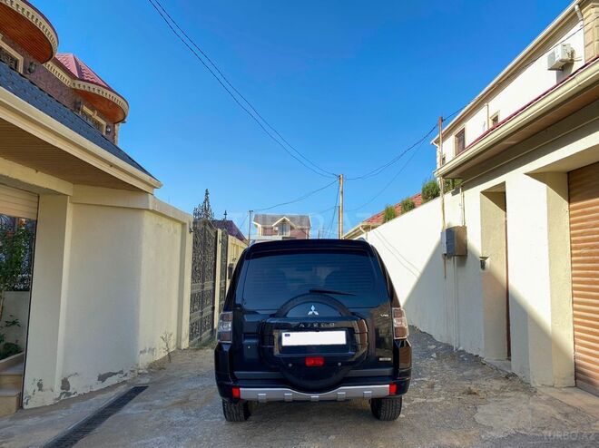 Mitsubishi Pajero 2007, 179,000 km - 3.0 л - Bakı