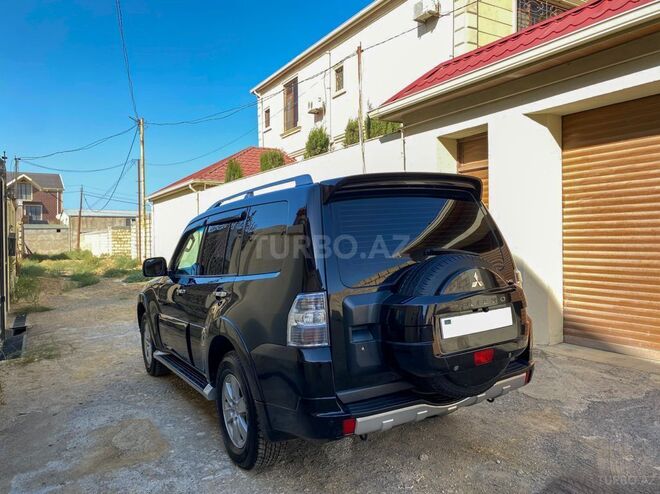 Mitsubishi Pajero 2007, 179,000 km - 3.0 л - Bakı