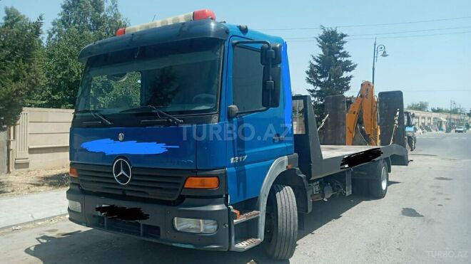Mercedes Atego 1217 1998, 450,012 km - 4.3 l - Salyan
