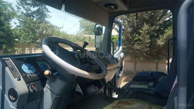 Mercedes Atego 1217 1998, 450,012 km - 4.3 l - Salyan