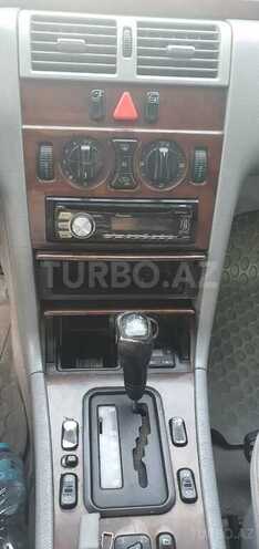 Mercedes E 200 1996, 333,000 km - 2.0 l - Bakı