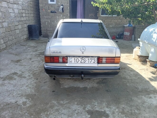 Mercedes 190 1990, 204,268 km - 2.0 л - Bakı
