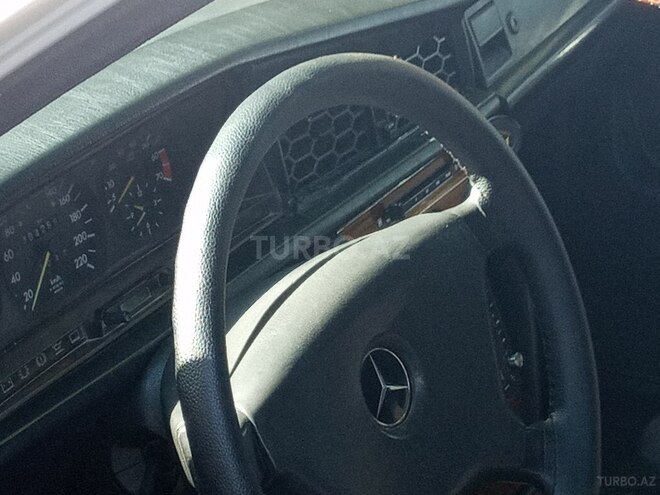 Mercedes 190 1990, 204,268 km - 2.0 л - Bakı