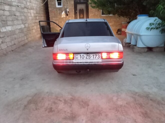 Mercedes 190 1990, 204,268 km - 2.0 л - Bakı