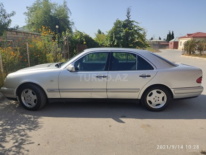 Mercedes E 200 1995, 464,573 km - 2.0 l - Bakı