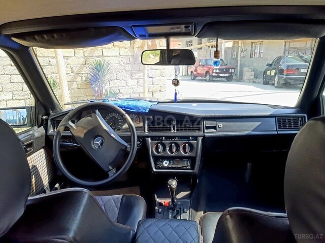 Mercedes 190 1993, 22,400 km - 2.0 л - Bakı