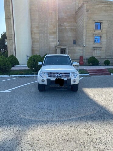 Mitsubishi Pajero 2008, 262,000 km - 3.0 l - Bakı