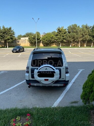 Mitsubishi Pajero 2008, 262,000 km - 3.0 l - Bakı