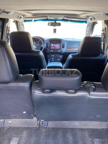 Mitsubishi Pajero 2008, 262,000 km - 3.0 l - Bakı
