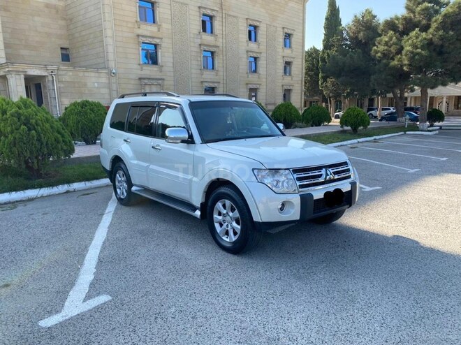 Mitsubishi Pajero 2008, 262,000 km - 3.0 l - Bakı
