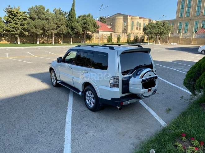 Mitsubishi Pajero 2008, 262,000 km - 3.0 l - Bakı