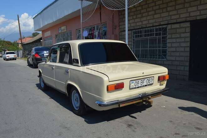 LADA (VAZ) 21011 1983, 610,000 km - 1.3 л - Balakən