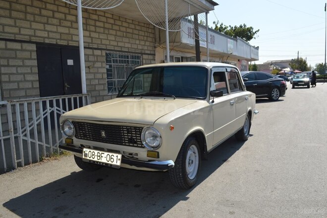 LADA (VAZ) 21011 1983, 610,000 km - 1.3 л - Balakən