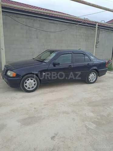 Mercedes C 240 1997, 415,000 km - 2.4 l - Bakı