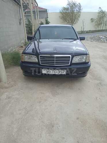 Mercedes C 240 1997, 415,000 km - 2.4 l - Bakı