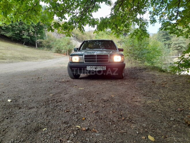 Mercedes 190 1990, 361,000 km - 2.0 л - Masallı