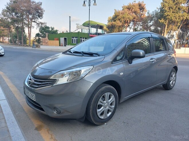 Nissan Note 2013, 40,000 km - 1.2 л - Qax