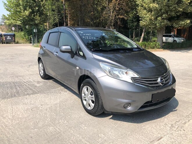 Nissan Note 2013, 40,000 km - 1.2 л - Qax