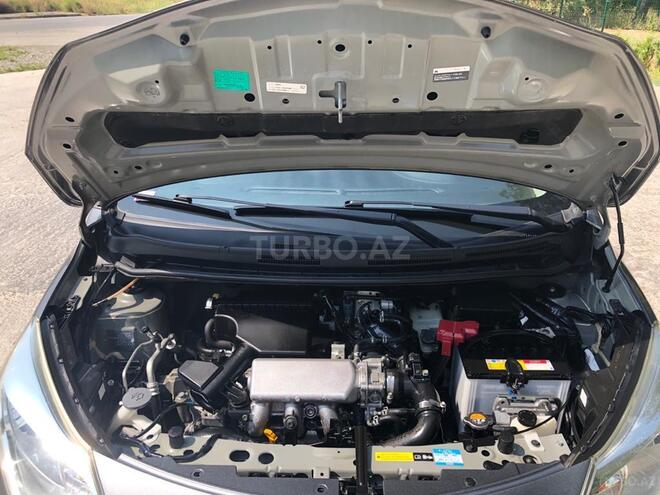 Nissan Note 2013, 40,000 km - 1.2 л - Qax