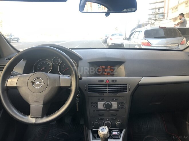 Opel Astra 2006, 324,000 km - 1.4 l - Bakı