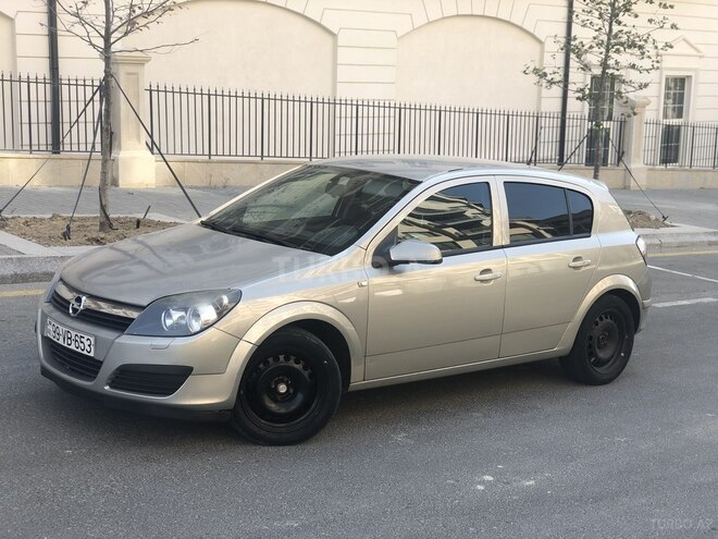 Opel Astra 2006, 324,000 km - 1.4 l - Bakı