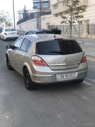 Opel Astra 2006, 324,000 km - 1.4 l - Bakı