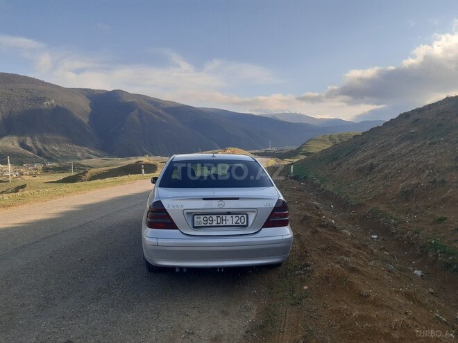 Mercedes C 220 2001, 300,000 km - 2.2 l - Gəncə