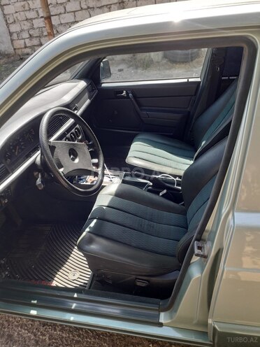 Mercedes 190 1990, 256,342 km - 2.3 l - Bakı
