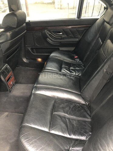 BMW 740 1999, 399,000 km - 4.4 l - Bakı